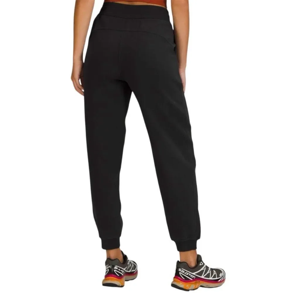 Lululemon Scuba Relaxed High-Rise Jogger- size 6